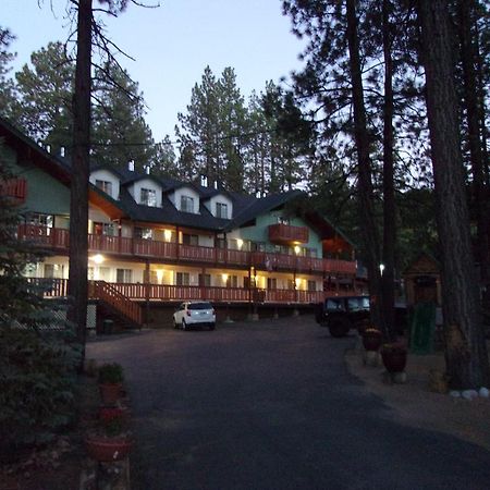 Honey Bear Lodge & Cabins بيغ بير لاكي، سان بيرناردينو، كاليفورنيا المظهر الخارجي الصورة